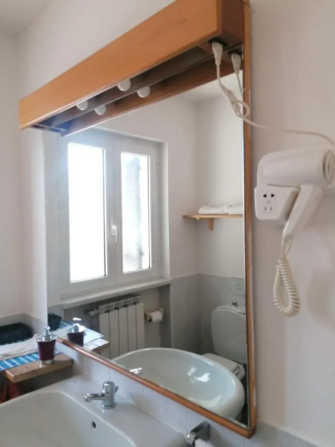 Nonna Piera Bed & Breakfast Marina Di Carrara