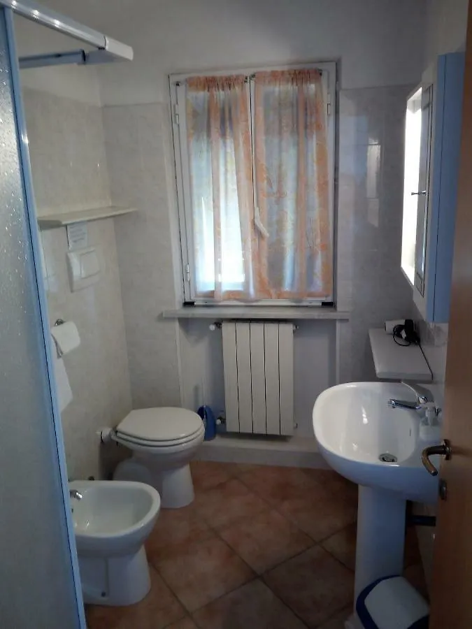 Nonna Piera Bed & Breakfast Marina Di Carrara 0*,  Italy