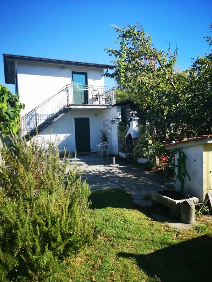 Nonna Piera Bed & Breakfast Marina Di Carrara 0*,  Italy